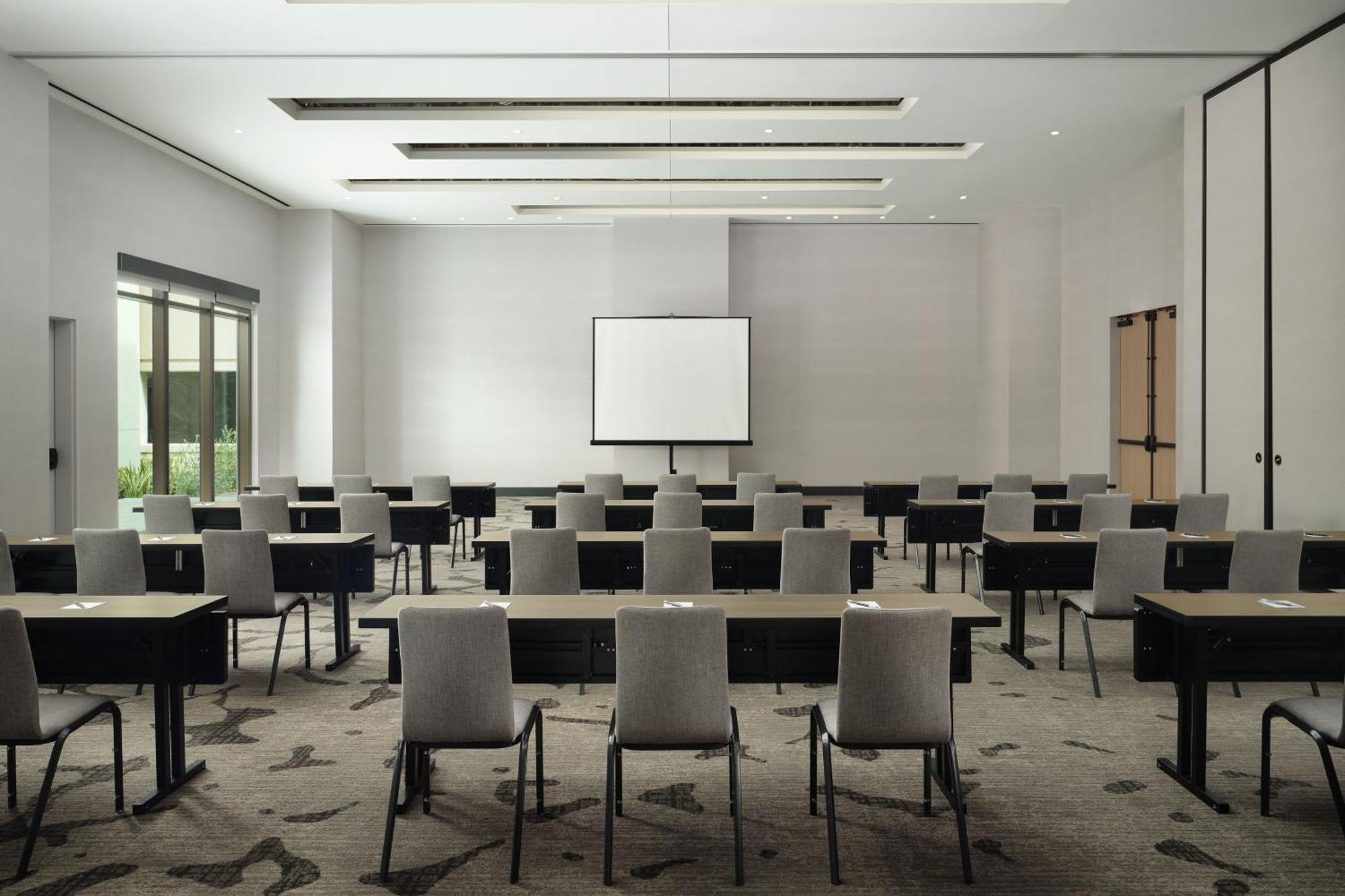 Ac Hotel By Marriott Phoenix Downtown Extérieur photo